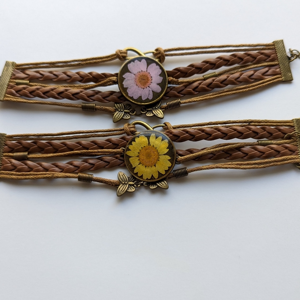 ⚜️ Bohemian Bracelet with a Flower and Charms! New!